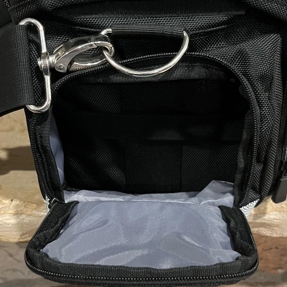 Canon Black and Gray Padded Camera Carrying Bag